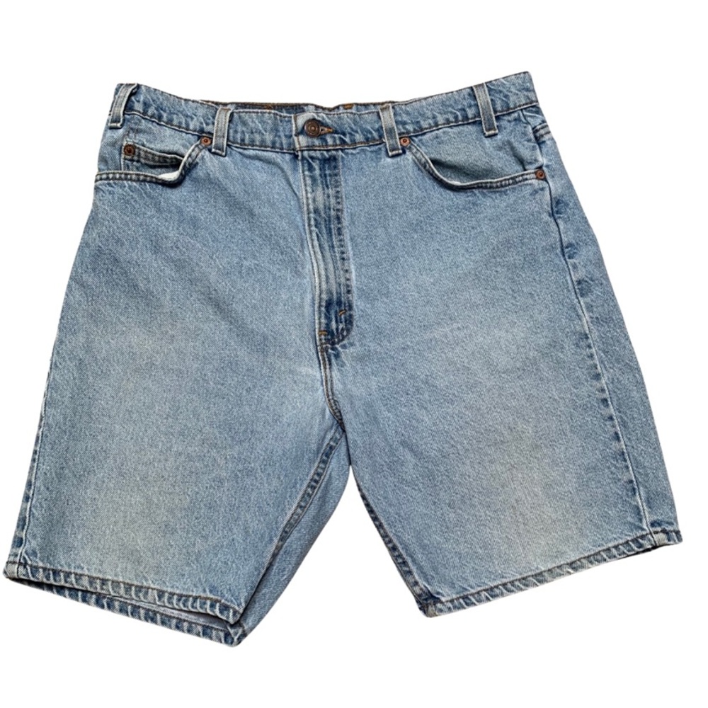Levis 505 Distressed Shorts